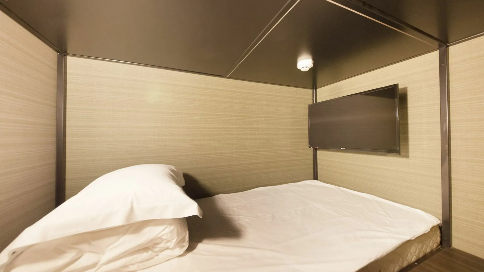 Centurion Cabin & Spa 京都 胶囊旅馆